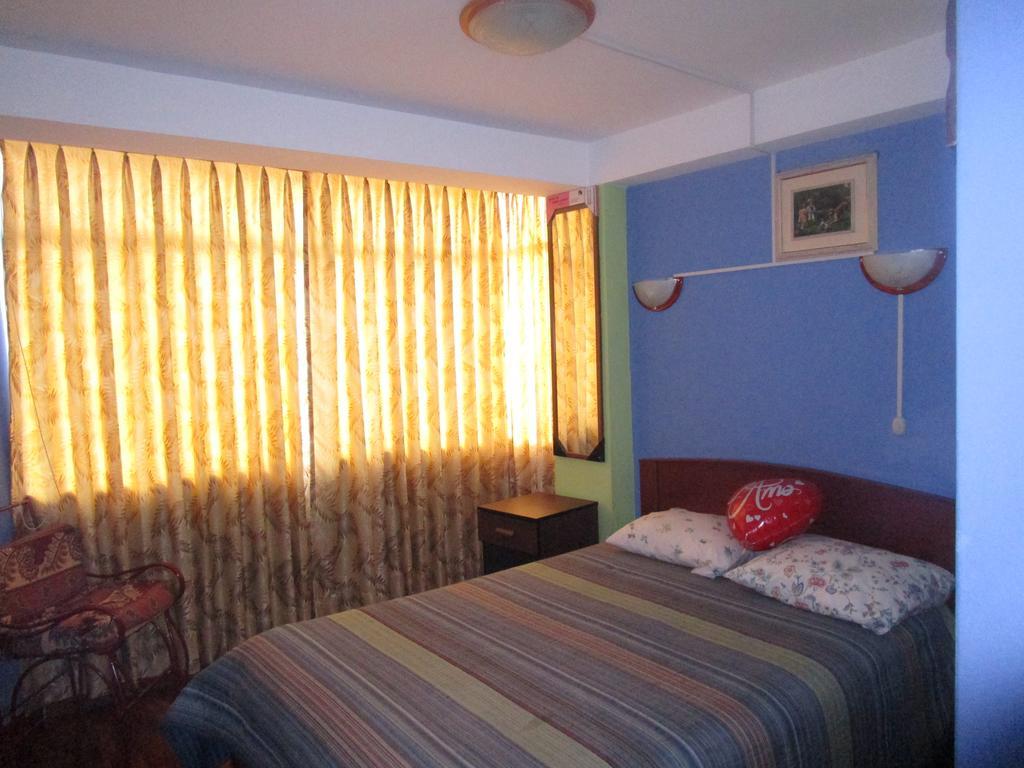 Hostal Arcangel Абанкай Экстерьер фото